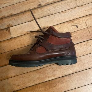 Vintage Timberland hikers